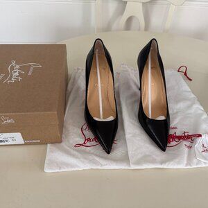 Christian Louboutin shoes.  Size 40, color; Black. Apostrophy pump 85